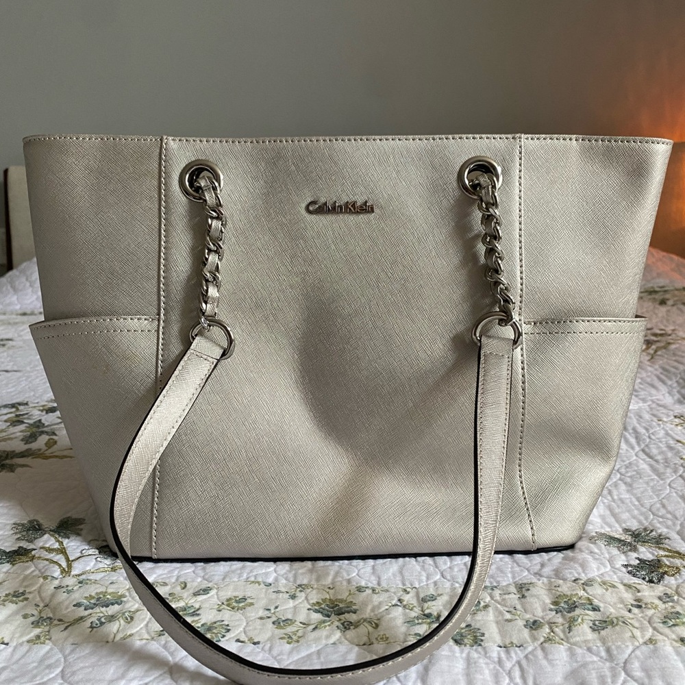 Calvin Klein Shoulder Bag